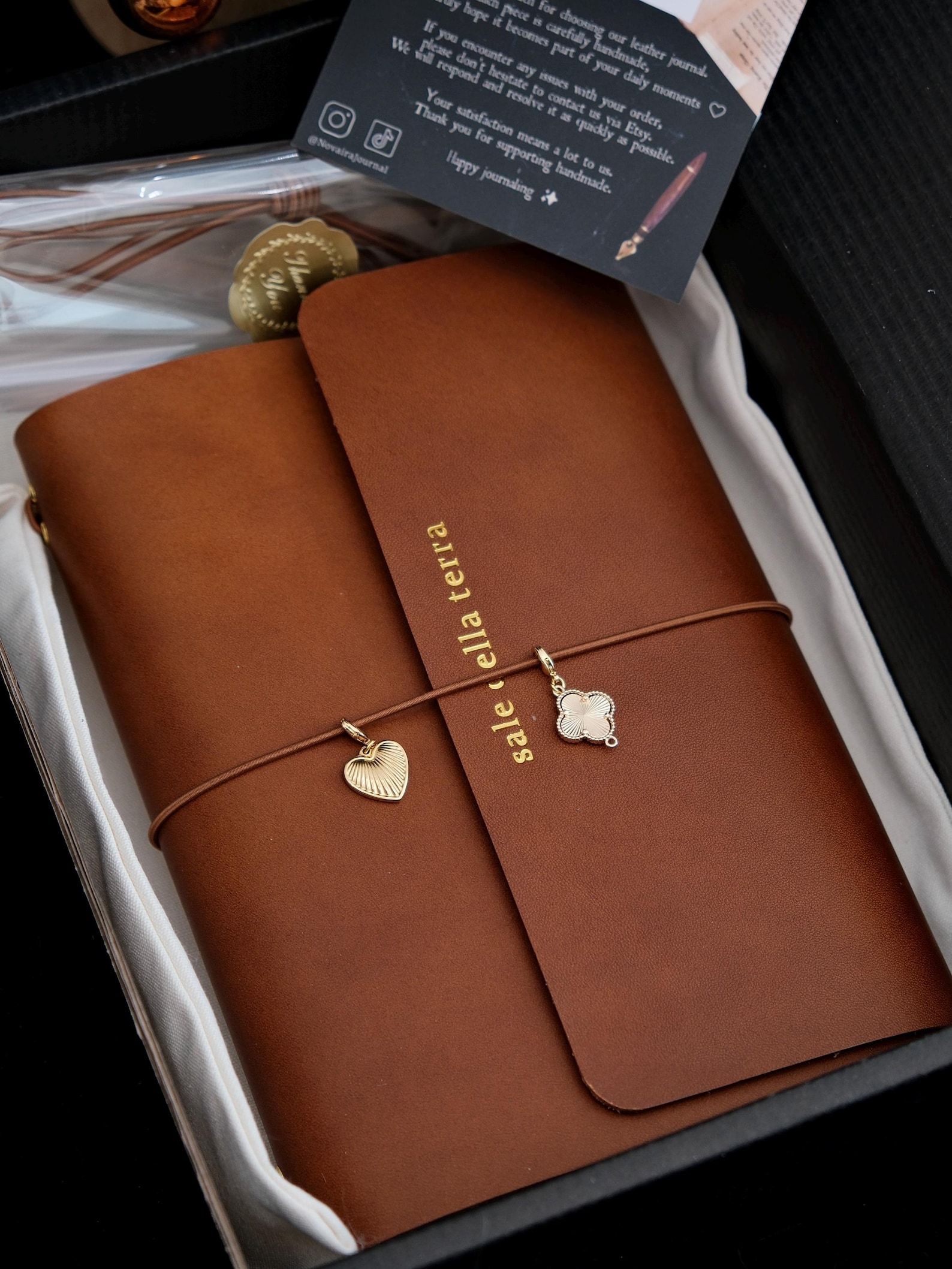 Gift box presentation